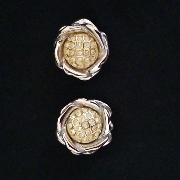 Nolan Miller Clip Earrings - Picture 1 of 8